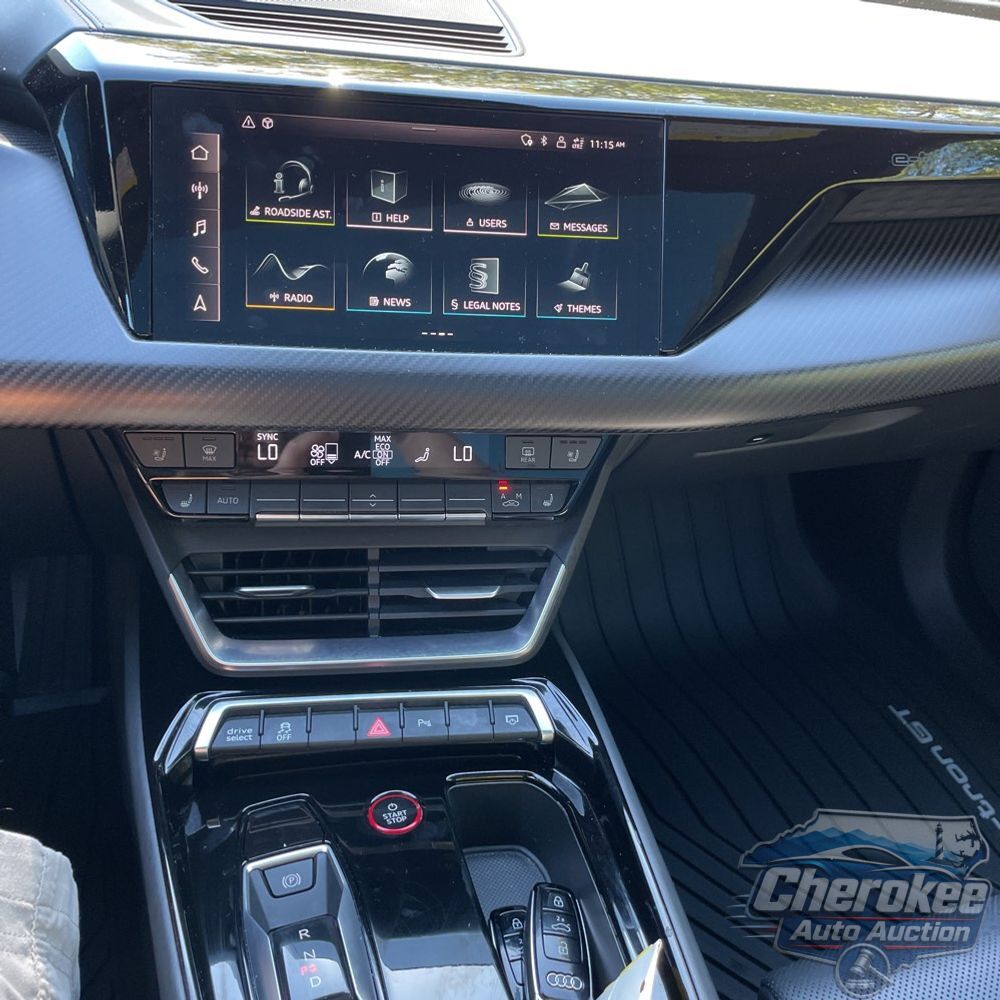 2023 Audi e-tron GT Premium Plus