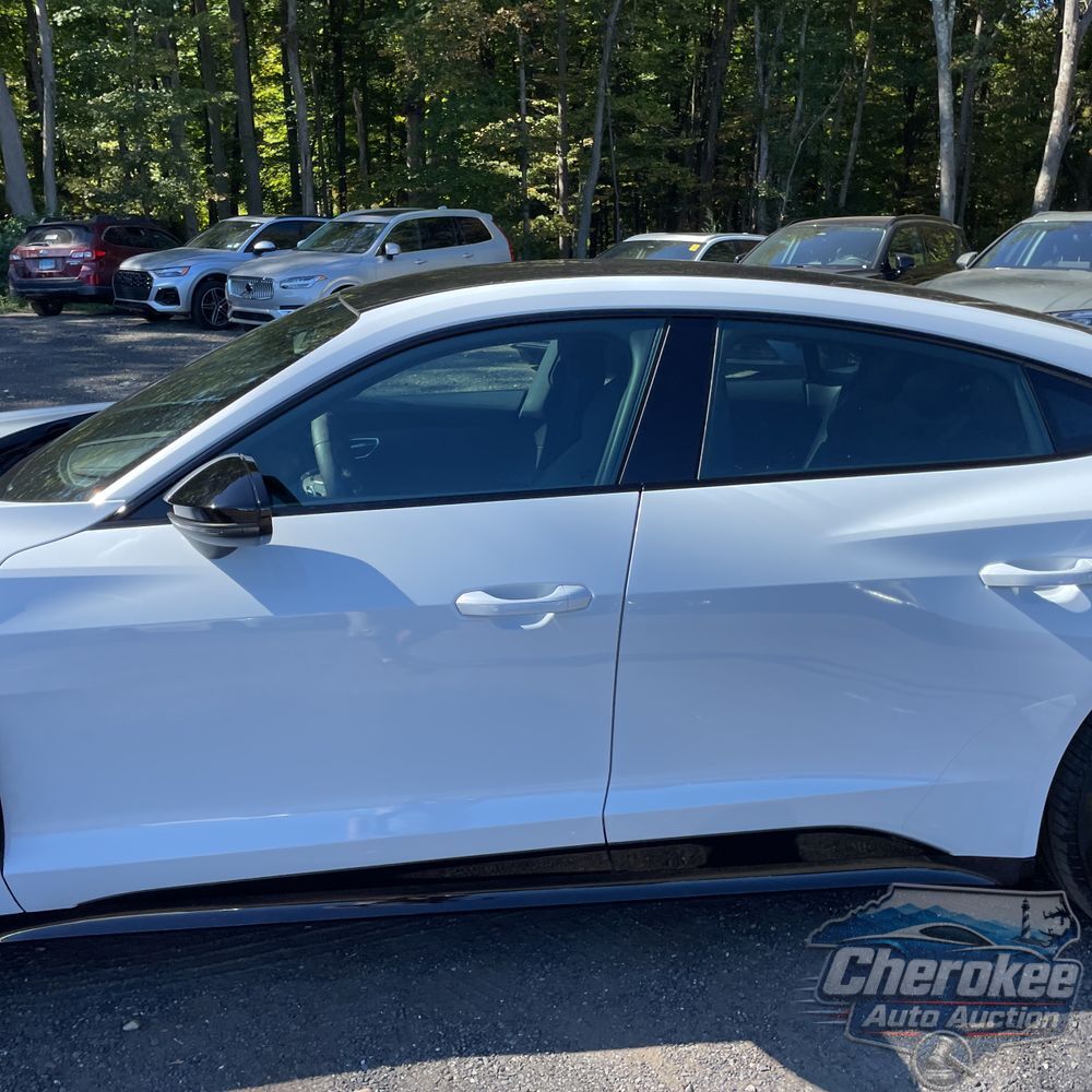 2023 Audi e-tron GT Premium Plus