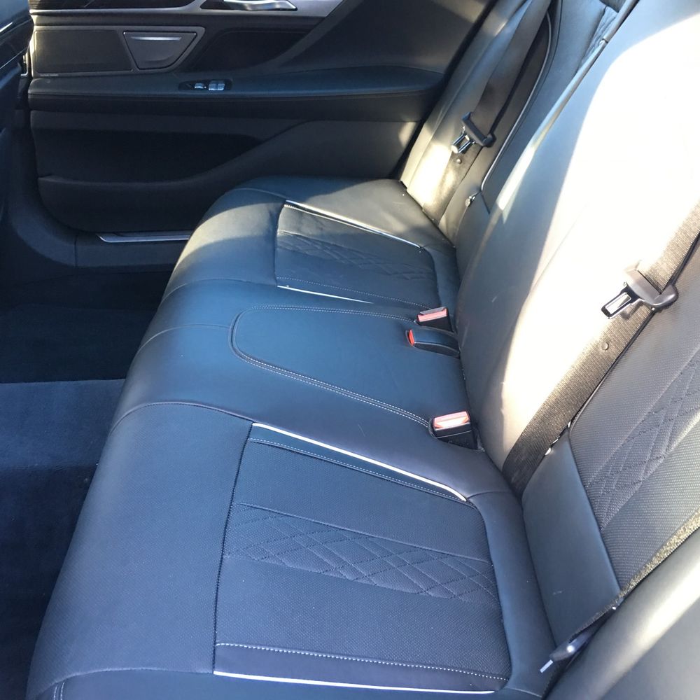 2017 BMW 7-Series 750xi