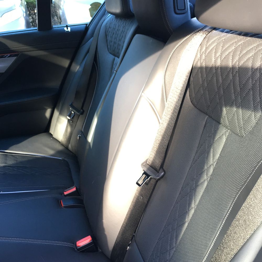 2017 BMW 7-Series 750xi