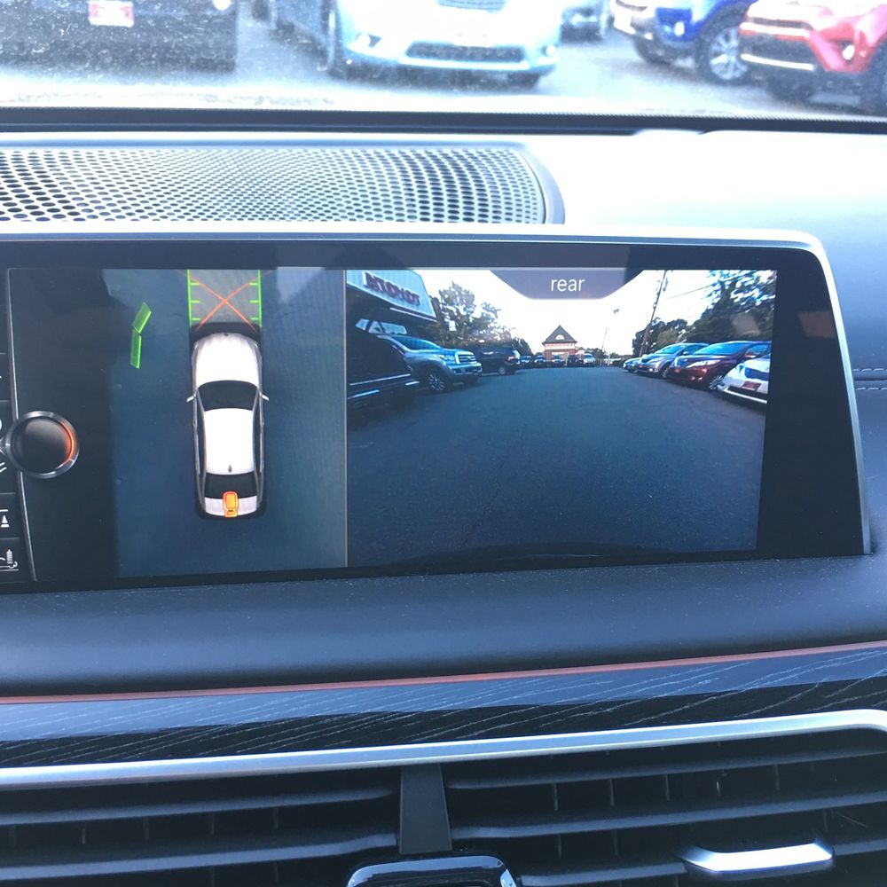 2017 BMW 7-Series 750xi