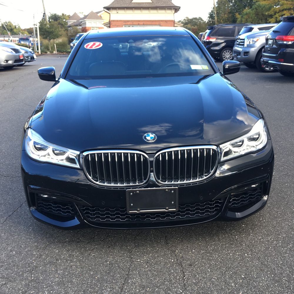 2017 BMW 7-Series 750xi