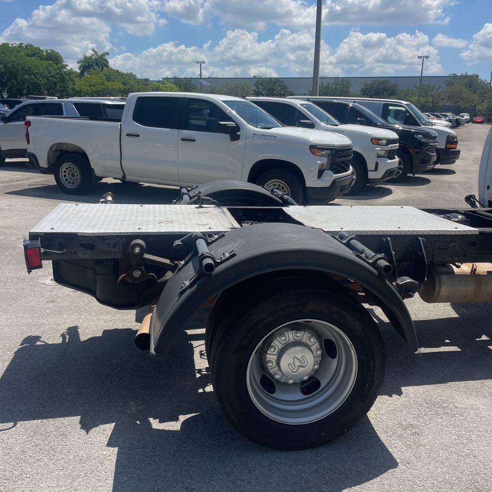 2022 Ram Commercial Tradesman CA60-84 CREW CAB/CHASSIS 4X4 6.7L