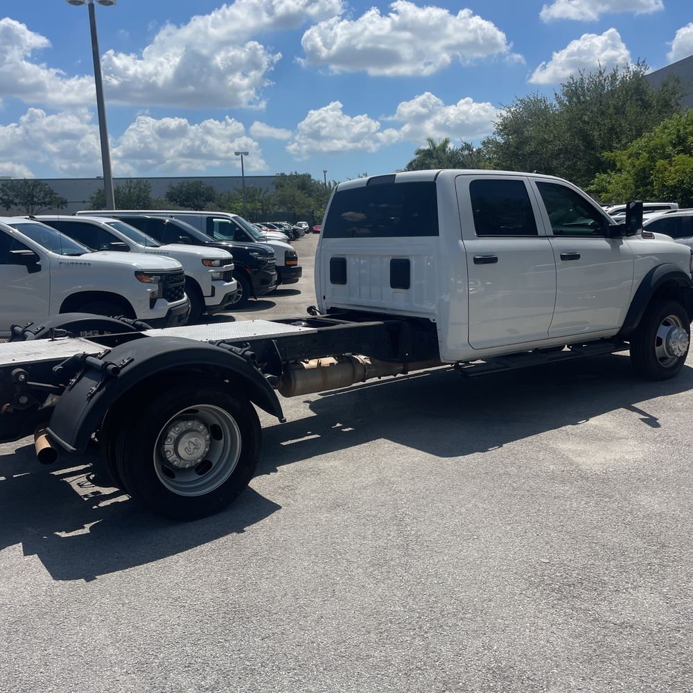 2022 Ram Commercial Tradesman CA60-84 CREW CAB/CHASSIS 4X4 6.7L