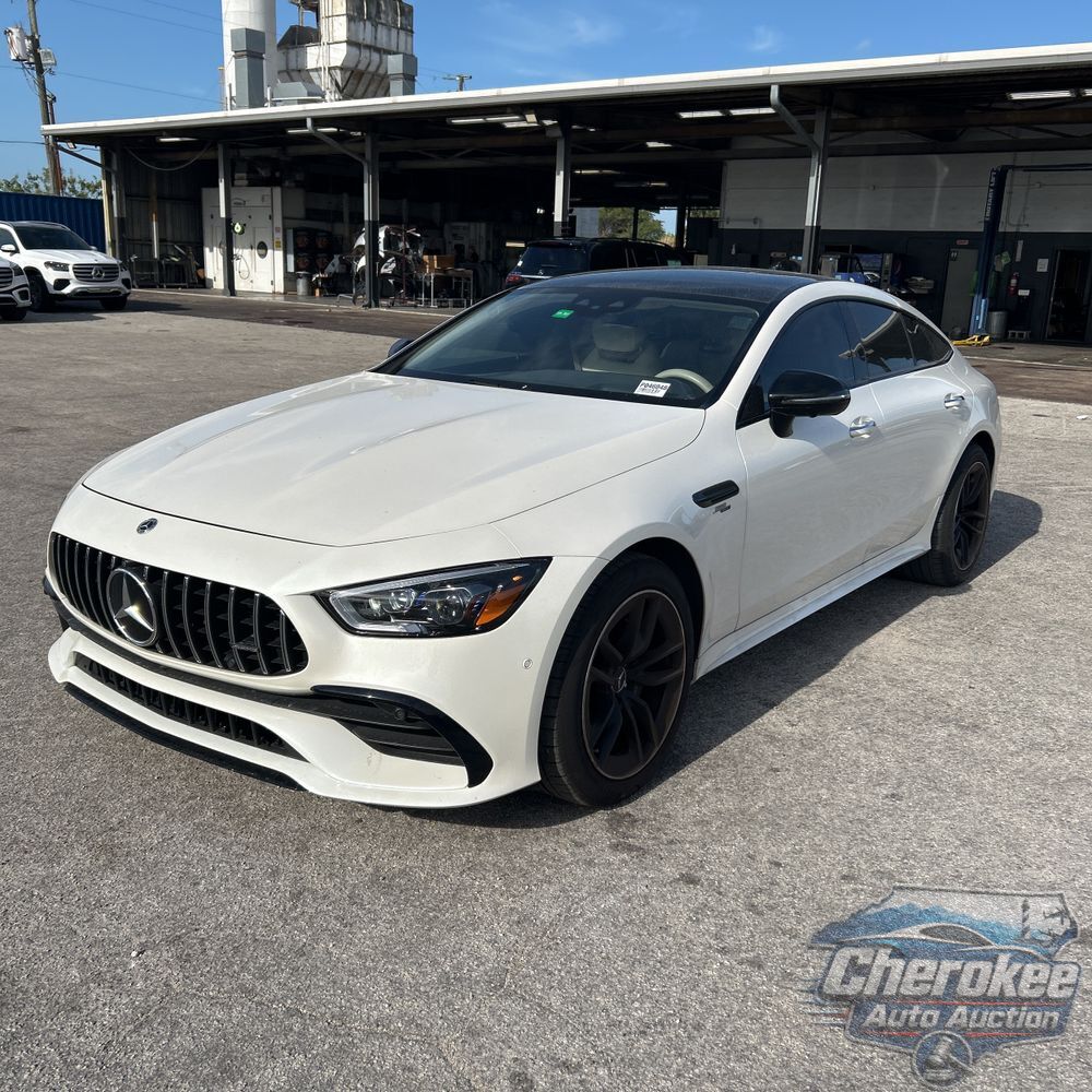 2022 Mercedes-Benz AMG GT 43