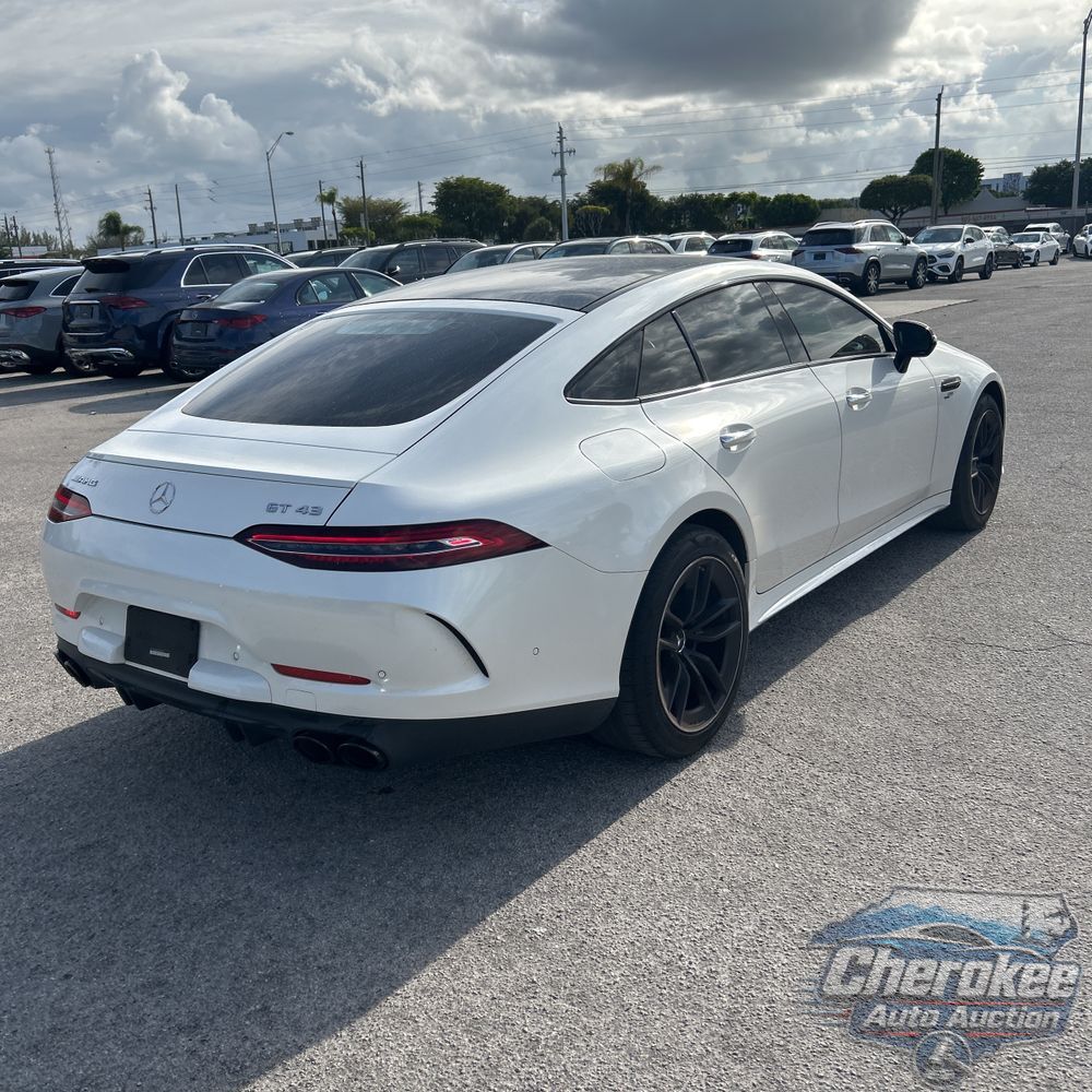 2022 Mercedes-Benz AMG GT 43