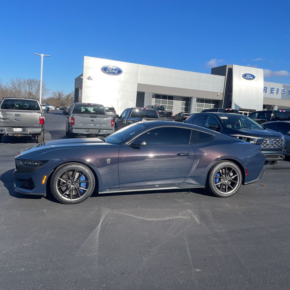 2024 Ford Mustang Dark Horse