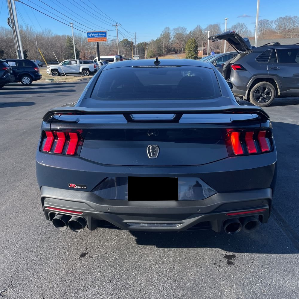 2024 Ford Mustang Dark Horse