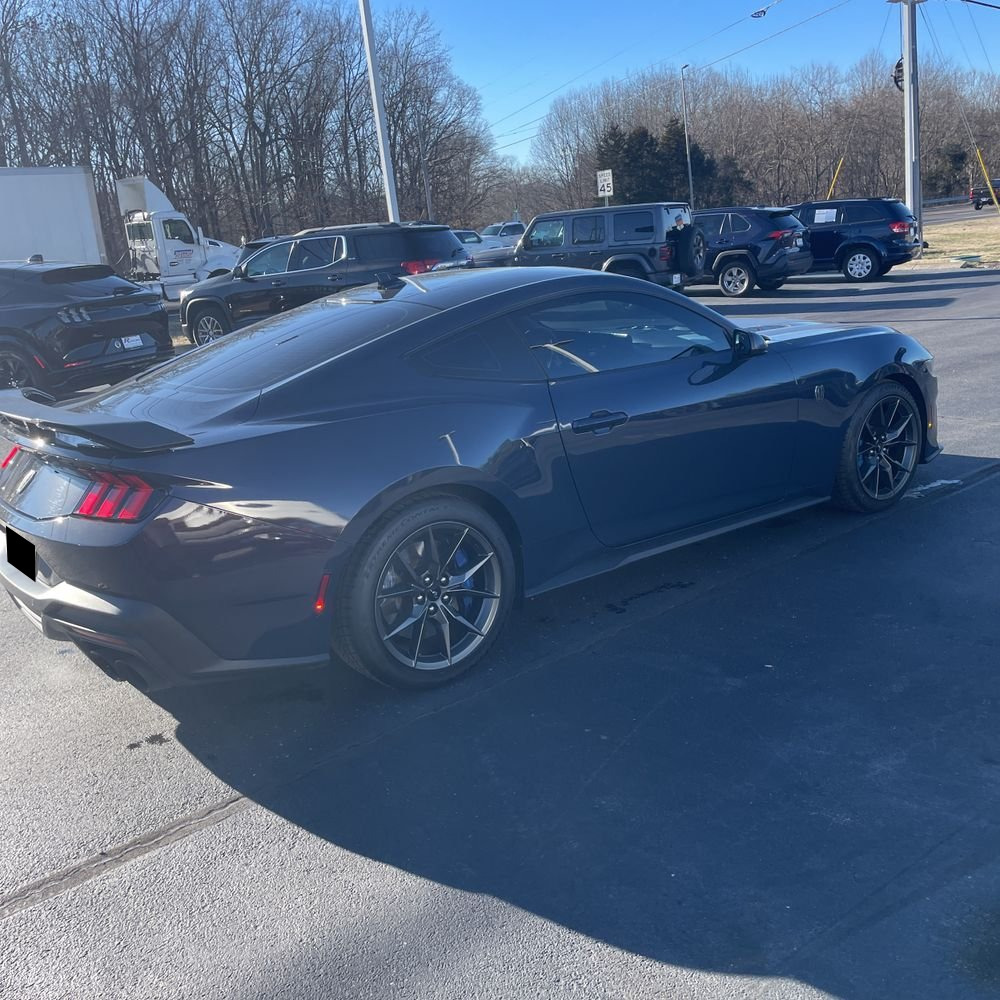 2024 Ford Mustang Dark Horse