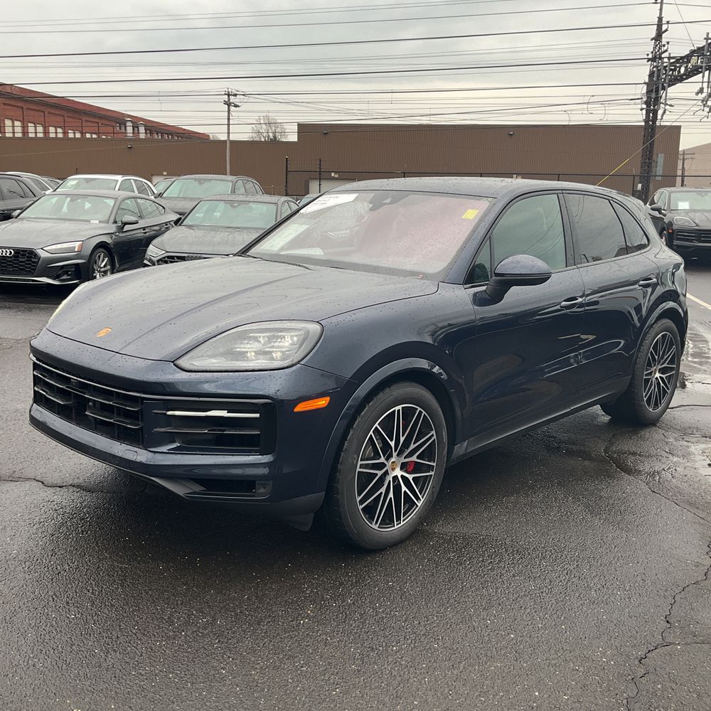 2024 Porsche Cayenne