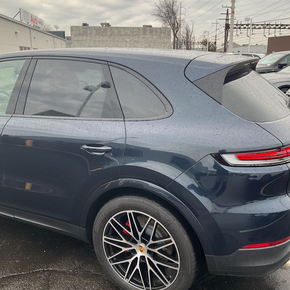 2024 Porsche Cayenne S