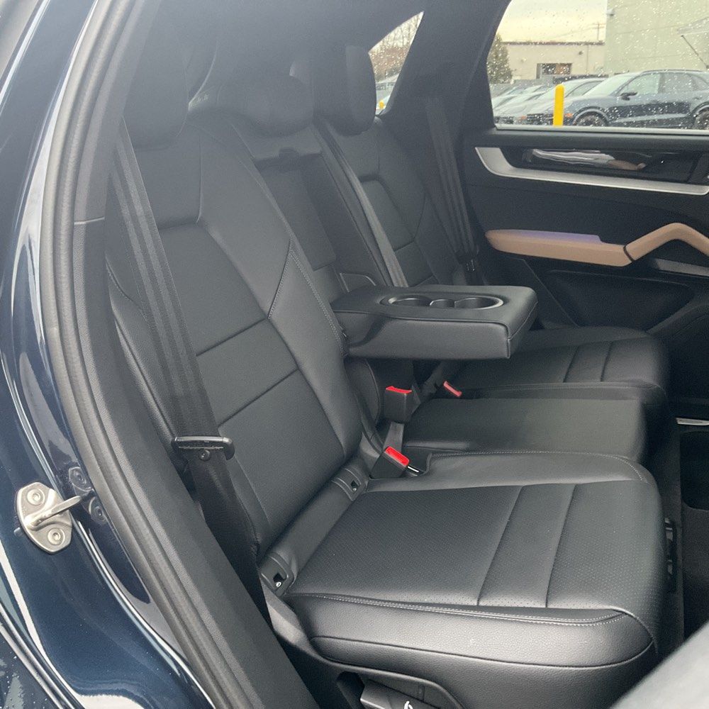 2024 Porsche Cayenne S