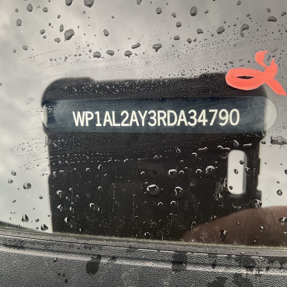 2024 Porsche Cayenne S