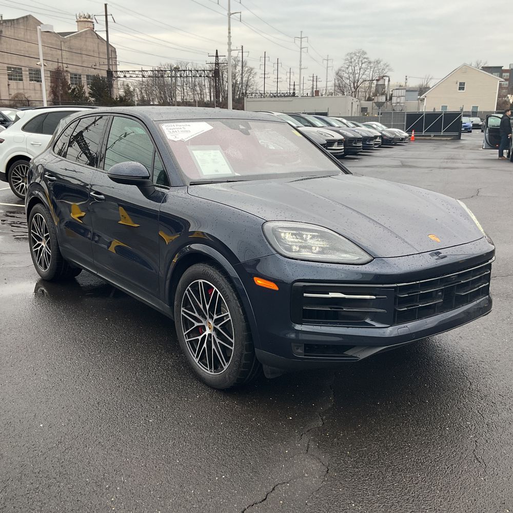 2024 Porsche Cayenne S