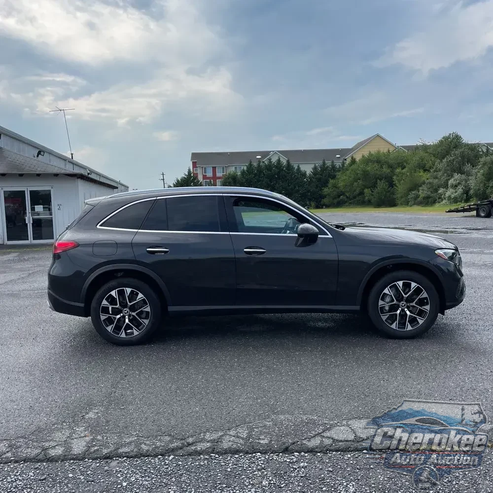 2025 Mercedes-Benz GLC GLC 350e 4MATIC