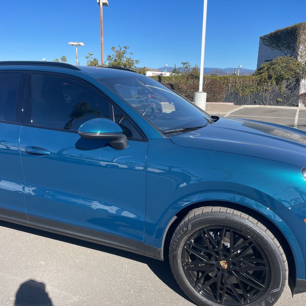 2024 Porsche Cayenne Base