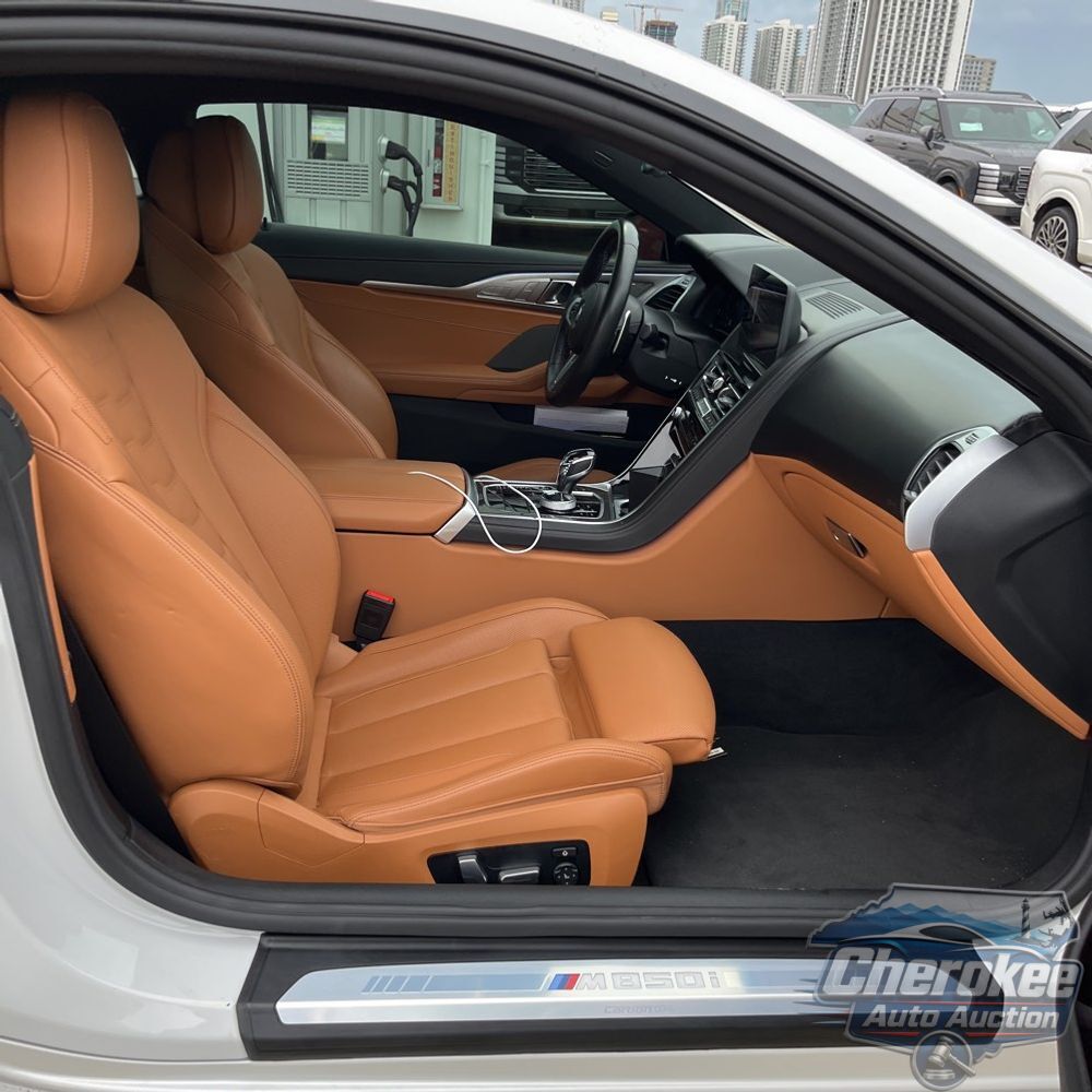 2024 BMW 8-Series M850xi