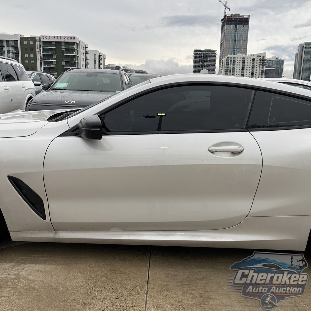 2024 BMW 8-Series M850xi