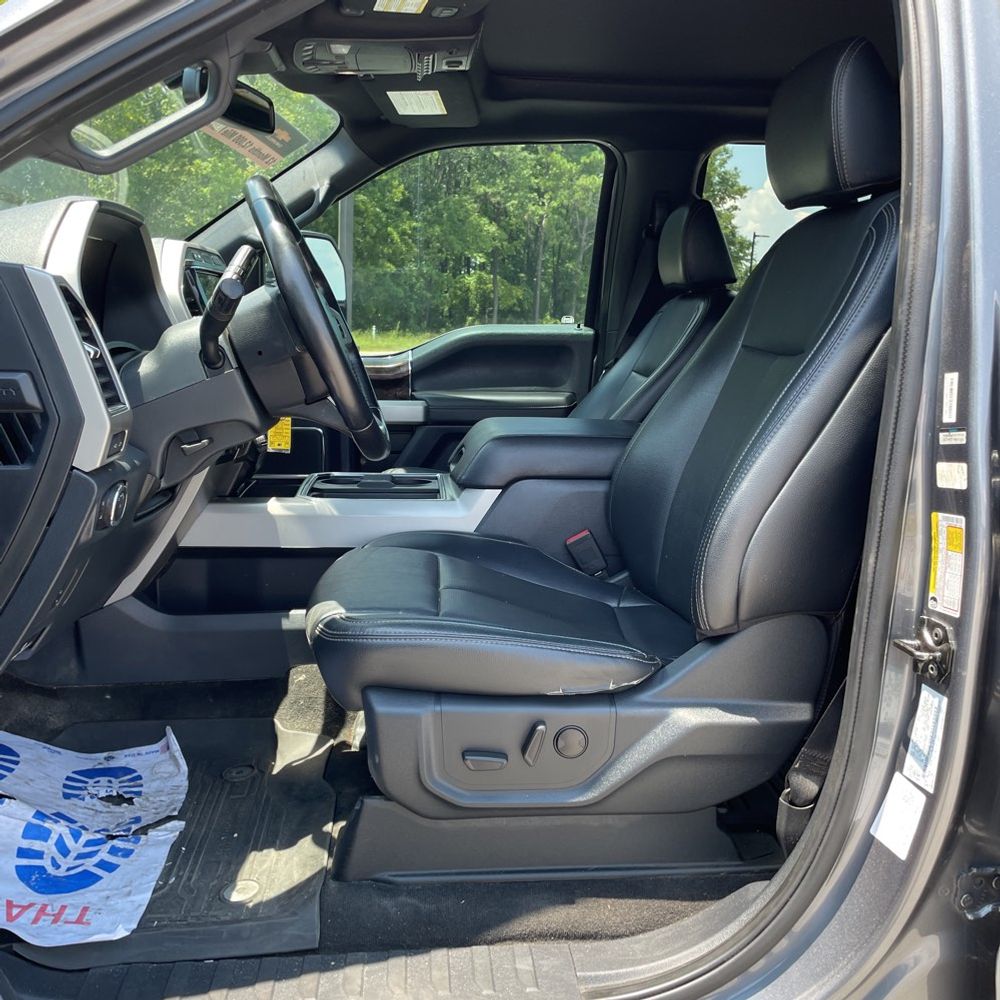 2022 Ford F450SD Lariat