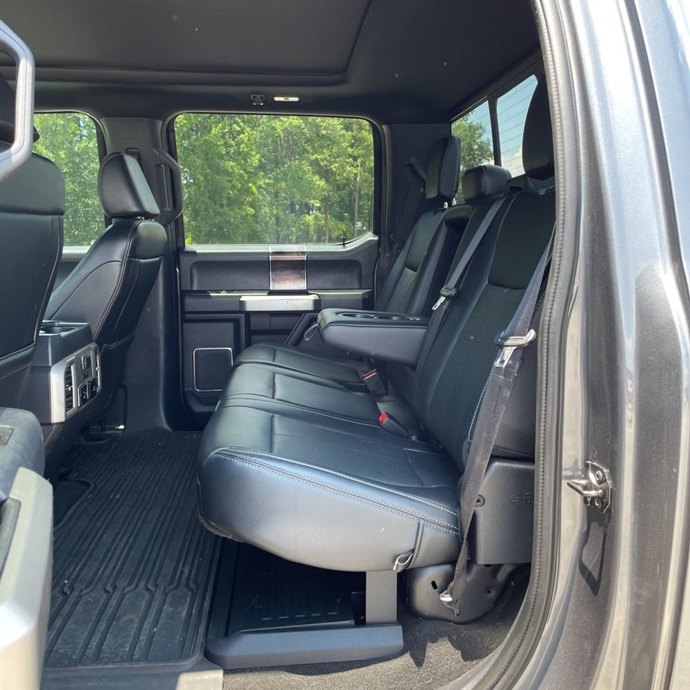 2022 Ford F450SD Lariat