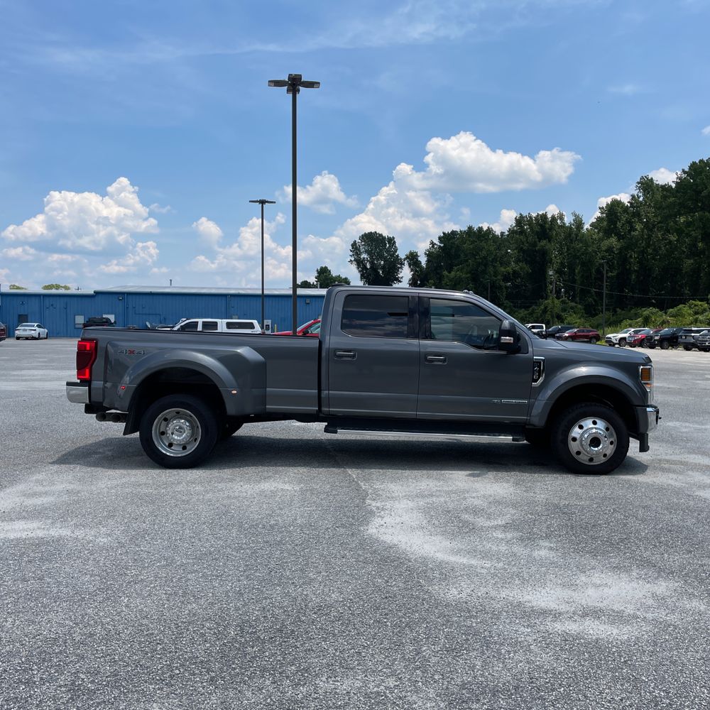 2022 Ford F450SD Lariat