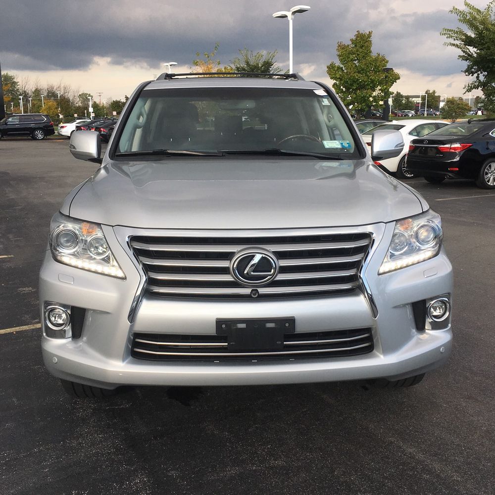 2015 Lexus LX 570