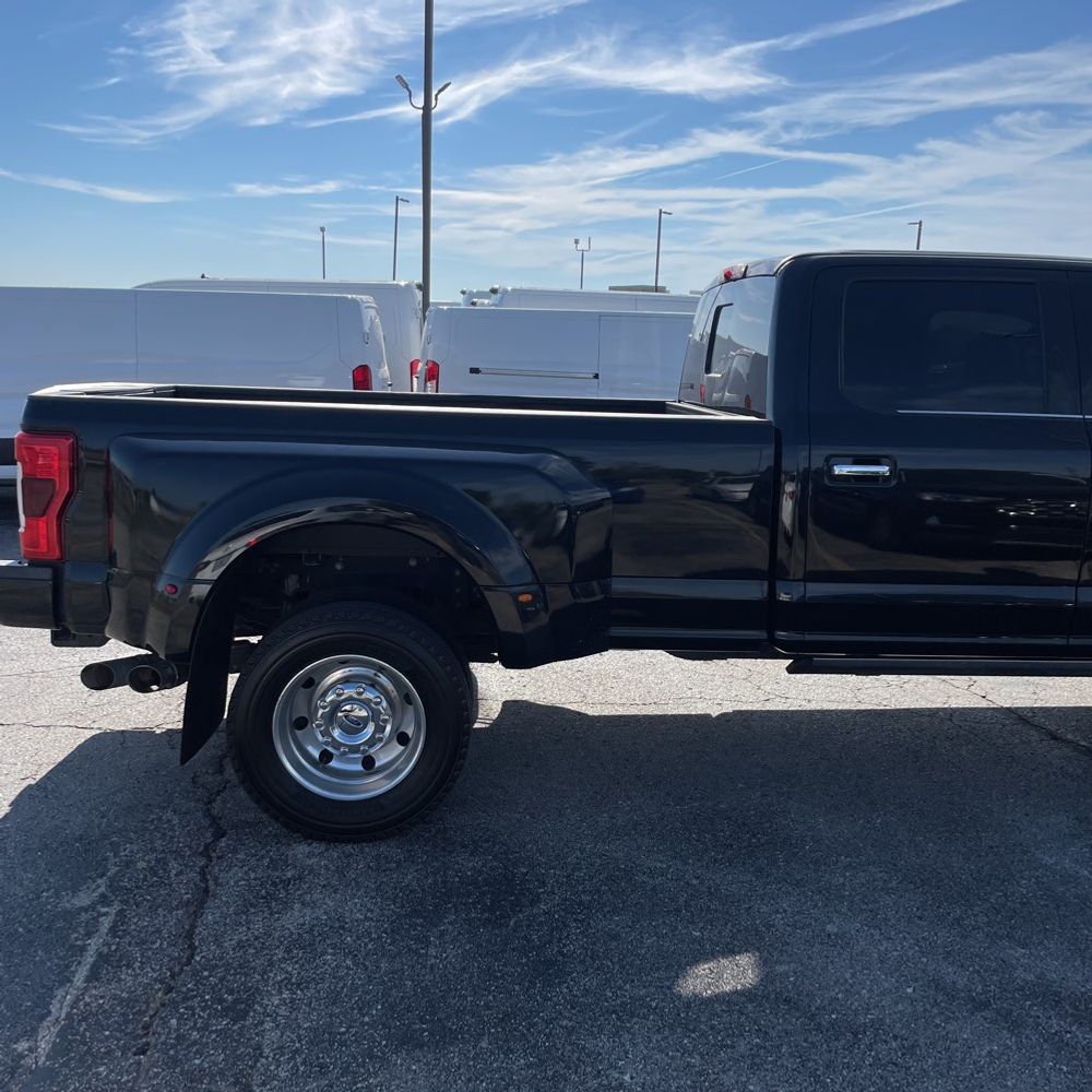 2018 Ford F-450 Super Duty Platinum
