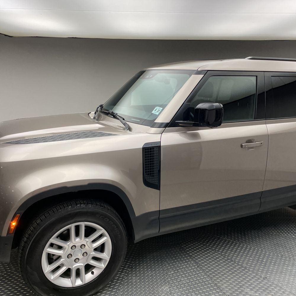 2023 Land Rover Defender 110 S