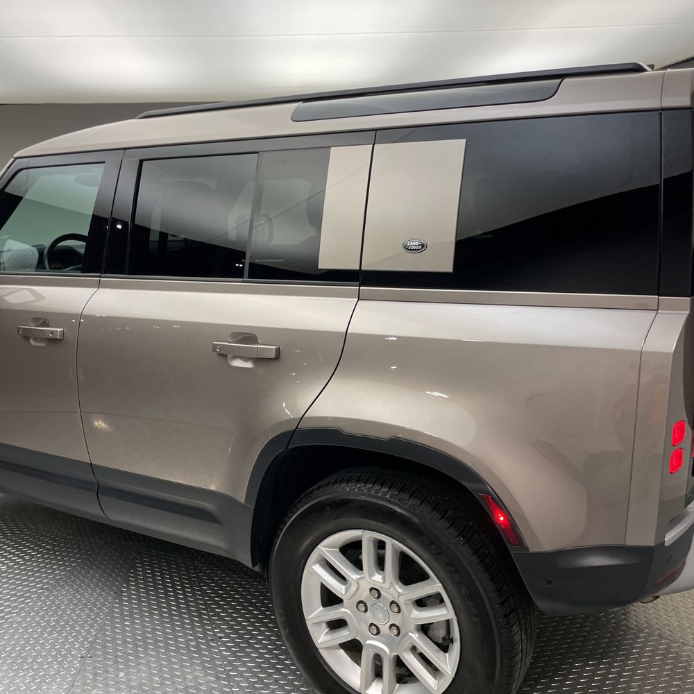 2023 Land Rover Defender 110 S