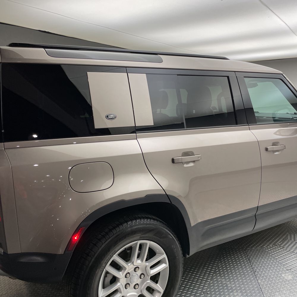 2023 Land Rover Defender 110 S