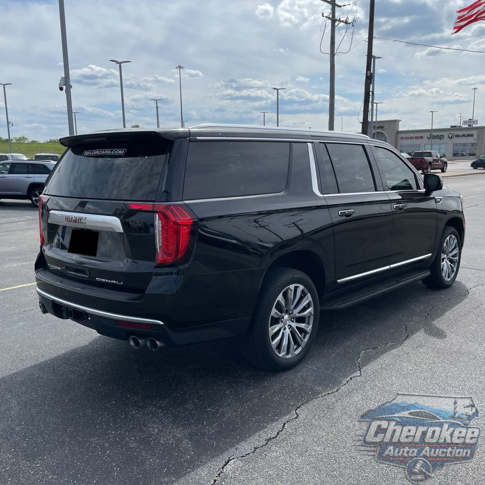 2022 GMC Yukon XL Denali