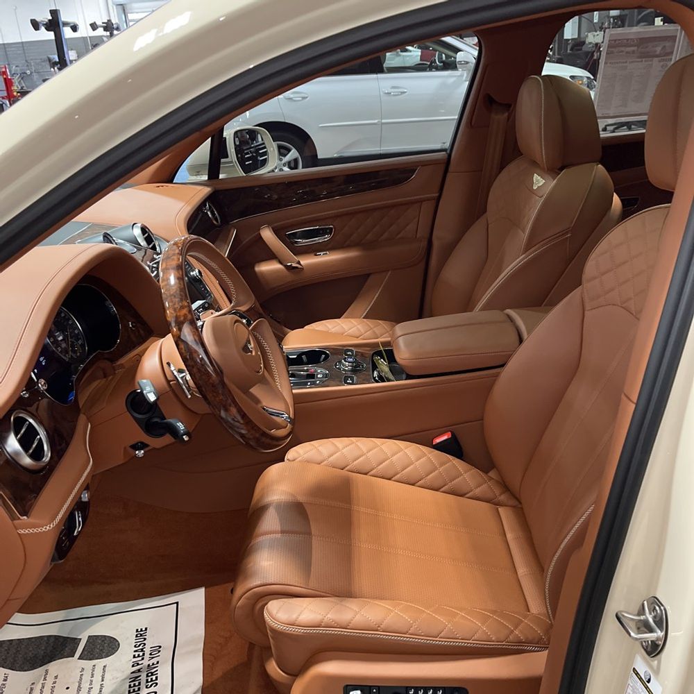 2020 Bentley Bentayga V8