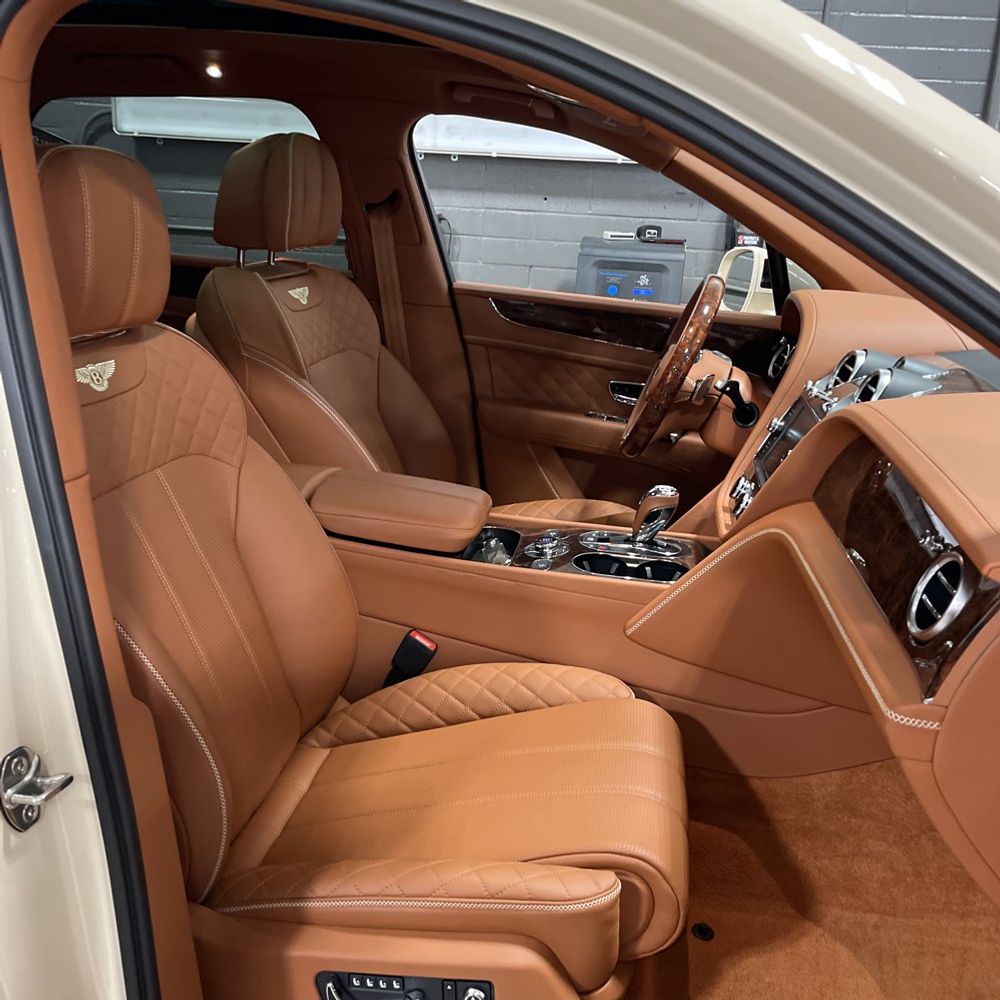 2020 Bentley Bentayga V8