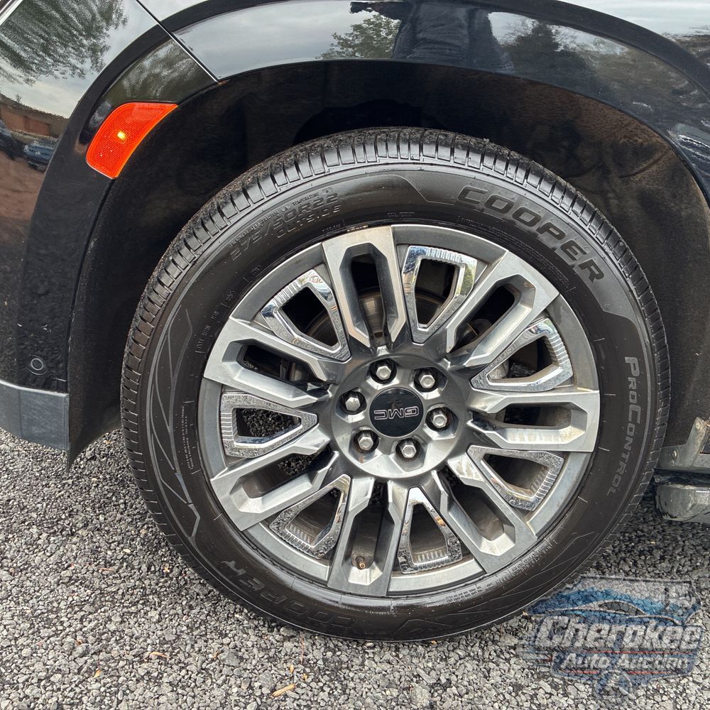 2023 GMC Yukon XL Denali Ultimate