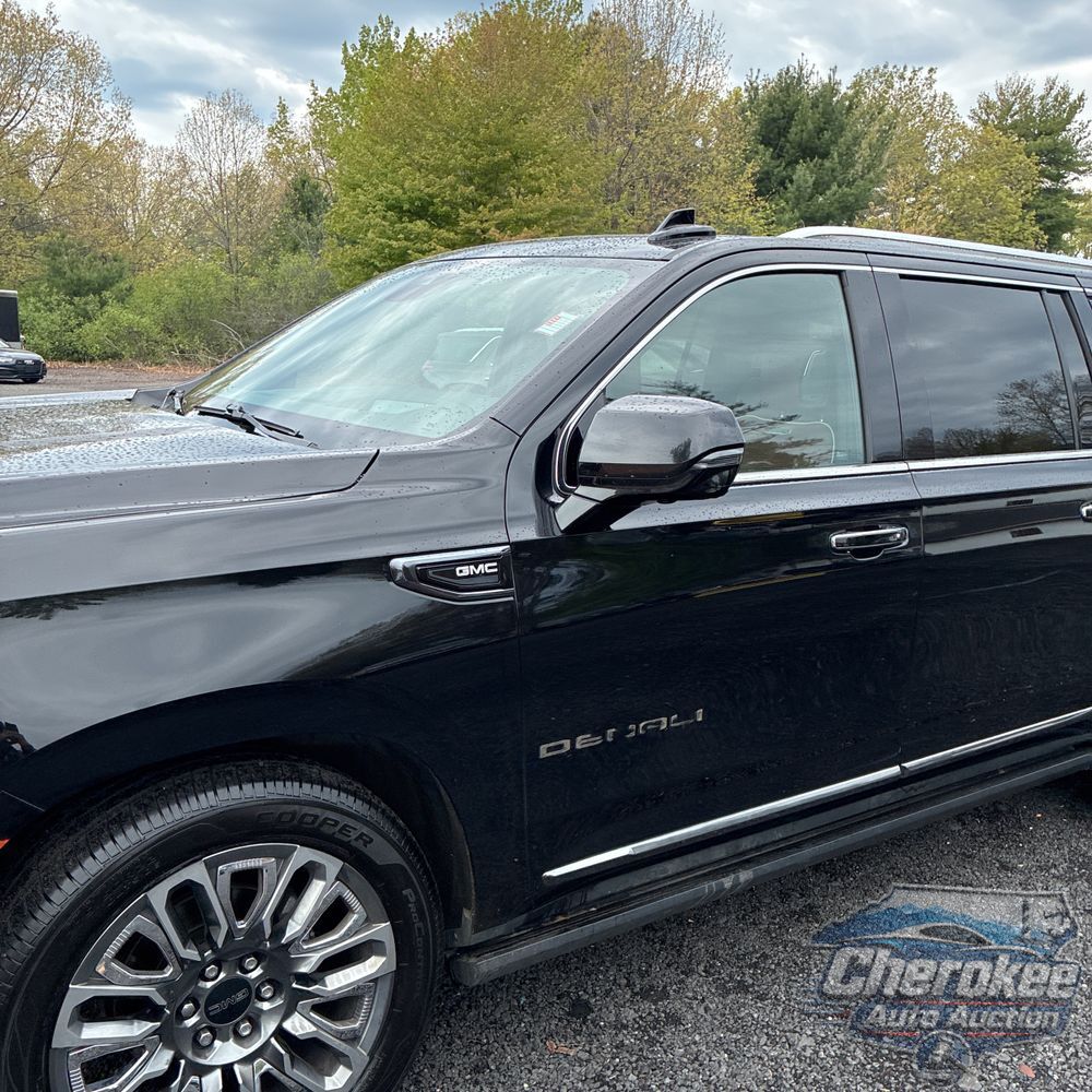 2023 GMC Yukon XL Denali Ultimate