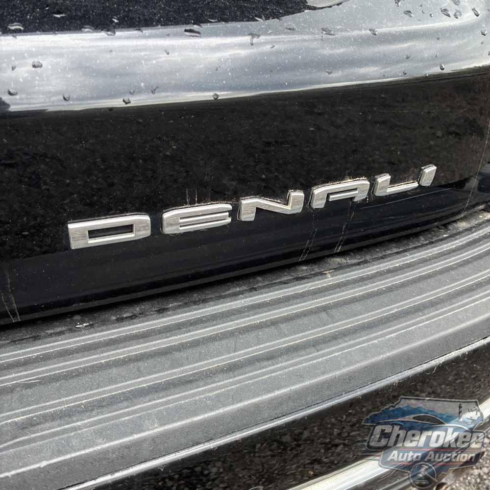 2023 GMC Yukon XL Denali Ultimate