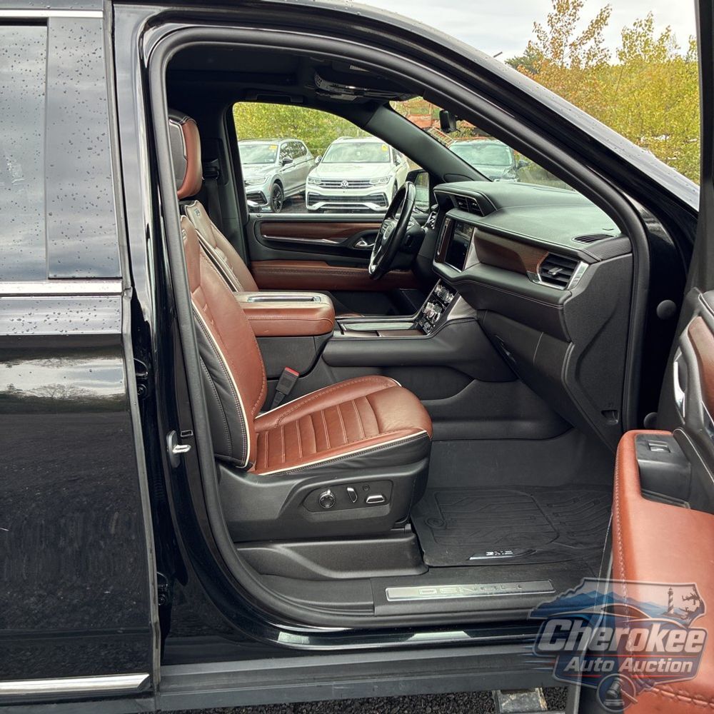 2023 GMC Yukon XL Denali Ultimate
