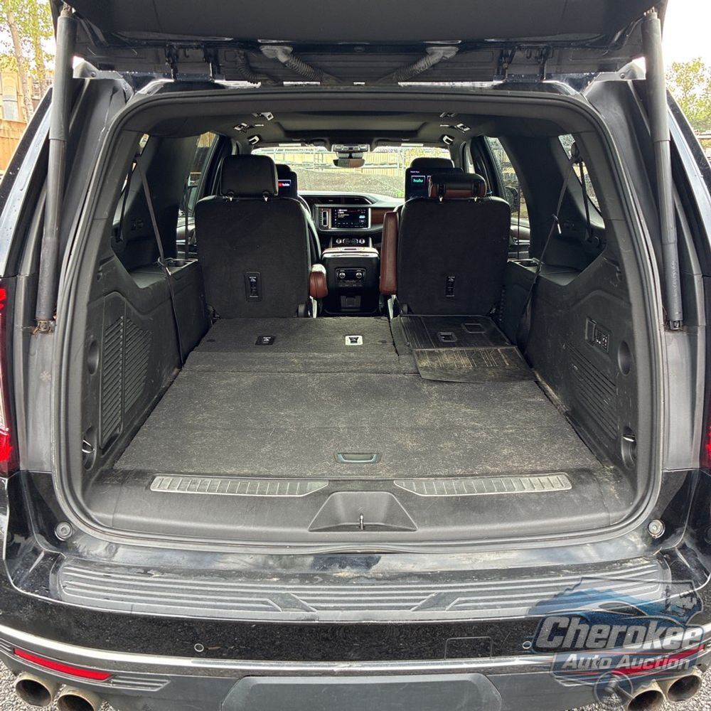 2023 GMC Yukon XL Denali Ultimate