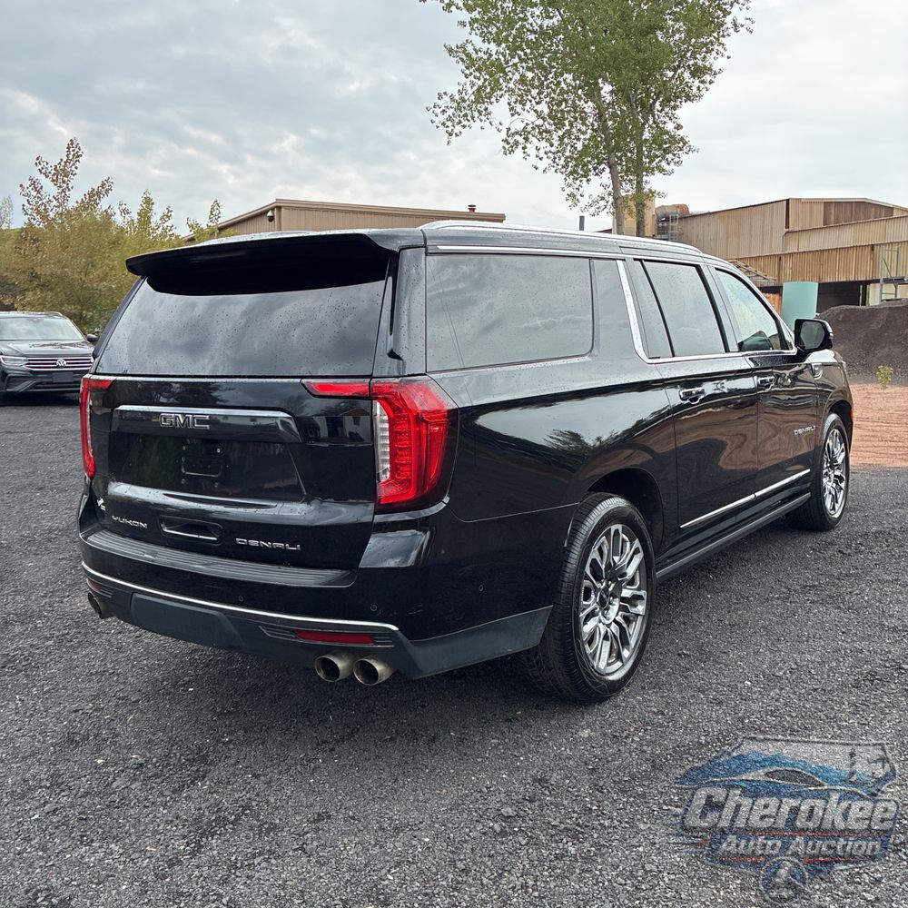 2023 GMC Yukon XL Denali Ultimate