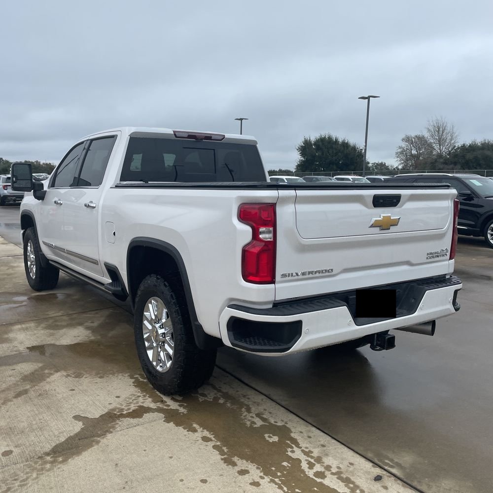 2024 Chevrolet Silverado 2500HD High Country