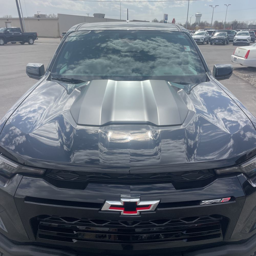 2024 Chevrolet Colorado ZR2