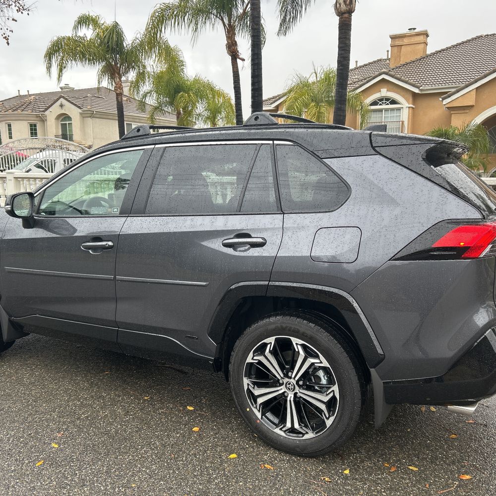 2025 Toyota RAV4 Plug-in Hybrid XSE