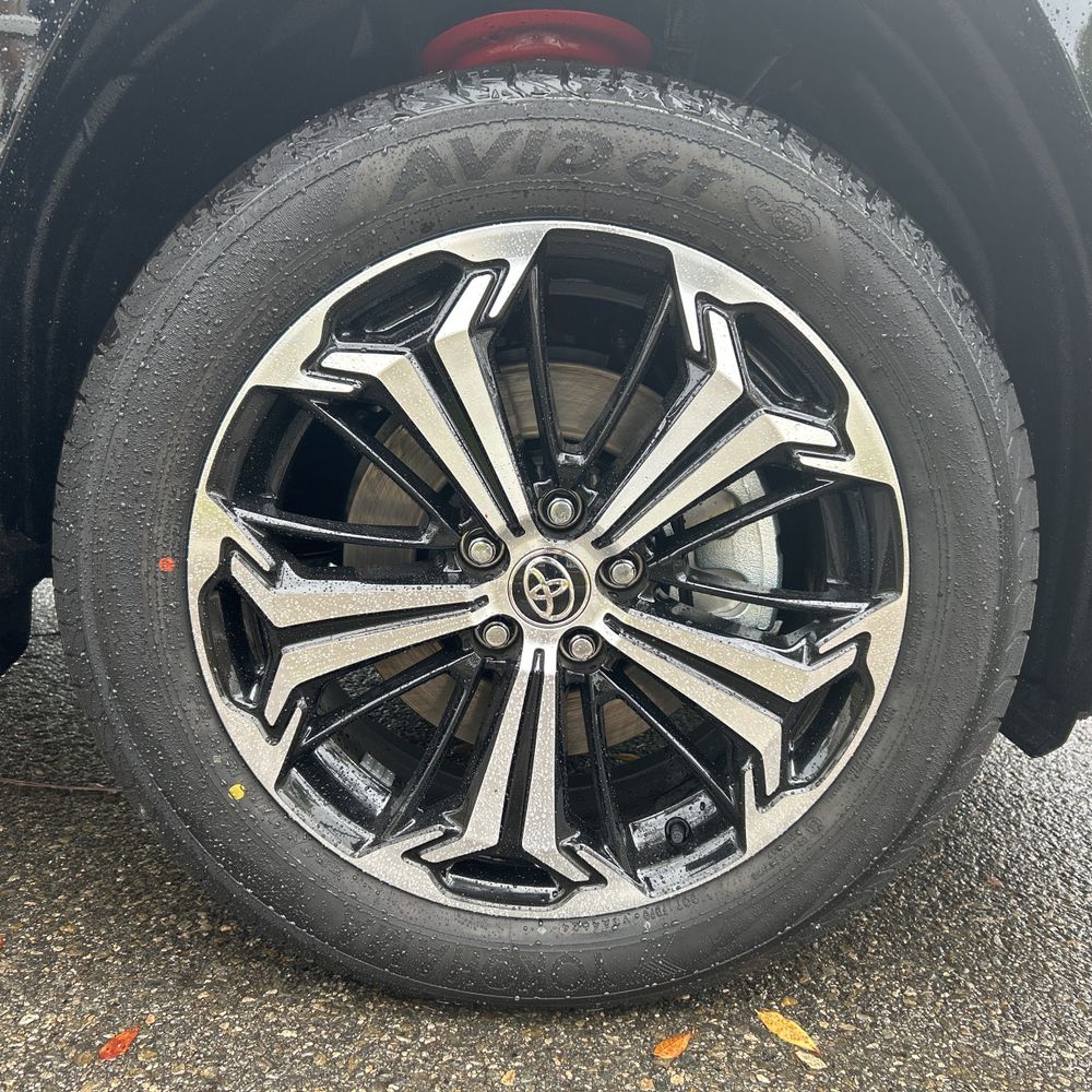 2025 Toyota RAV4 Plug-in Hybrid XSE
