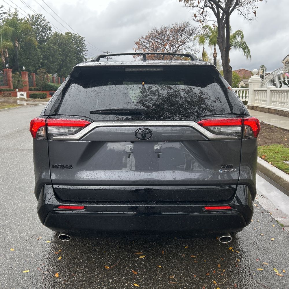 2025 Toyota RAV4 Plug-in Hybrid XSE