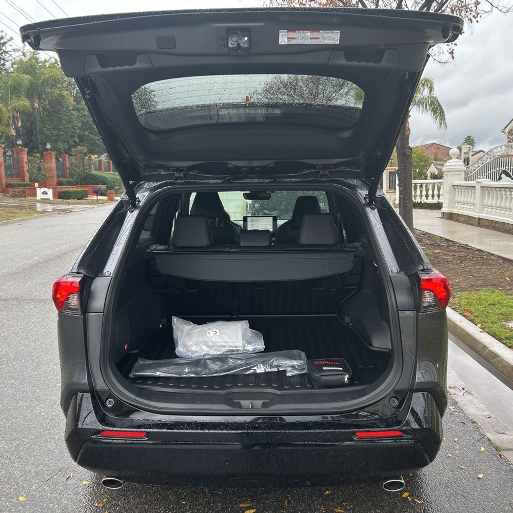 2025 Toyota RAV4 Plug-in Hybrid XSE