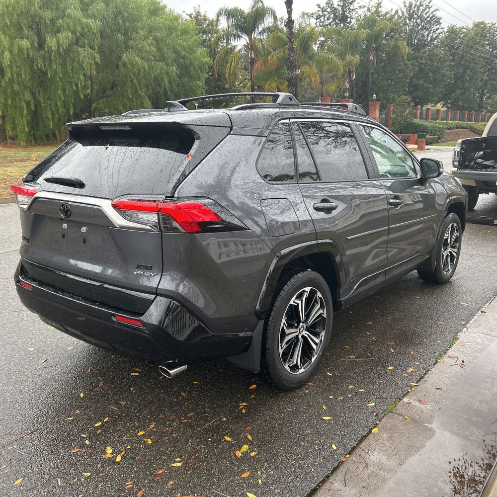 2025 Toyota RAV4 Plug-in Hybrid XSE