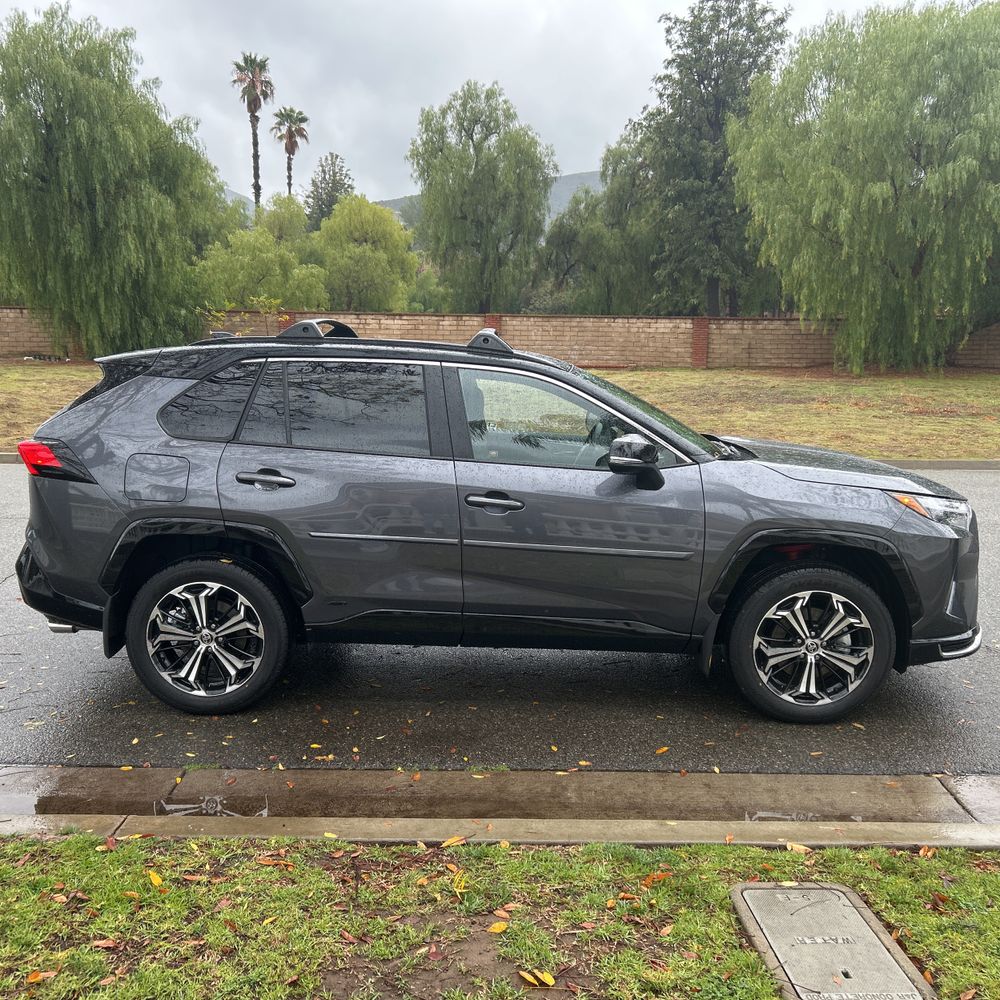 2025 Toyota RAV4 Plug-in Hybrid XSE