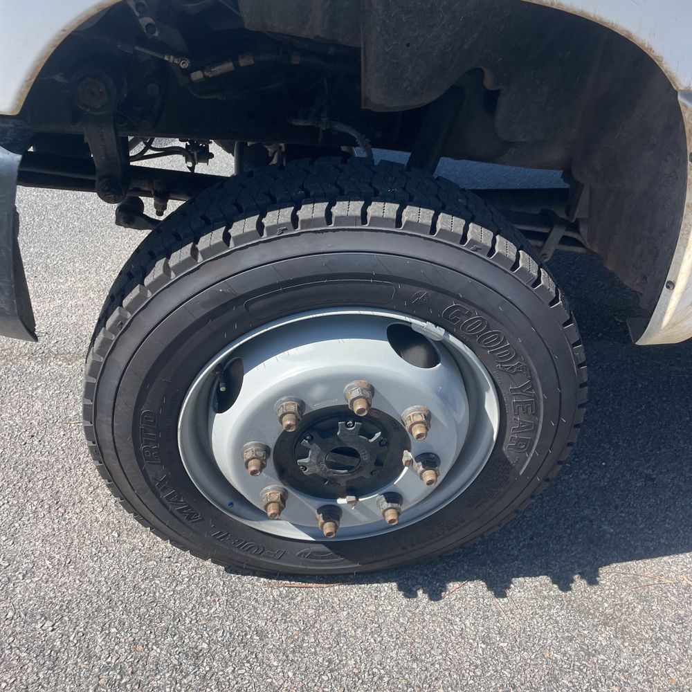 2024 Chevrolet Silverado 6500HD 1WT