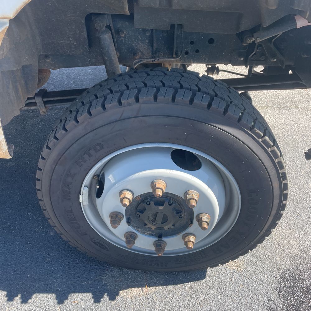 2024 Chevrolet Silverado 6500HD 1WT