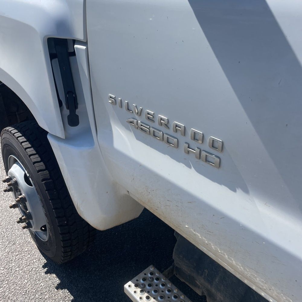 2024 Chevrolet Silverado 6500HD 1WT